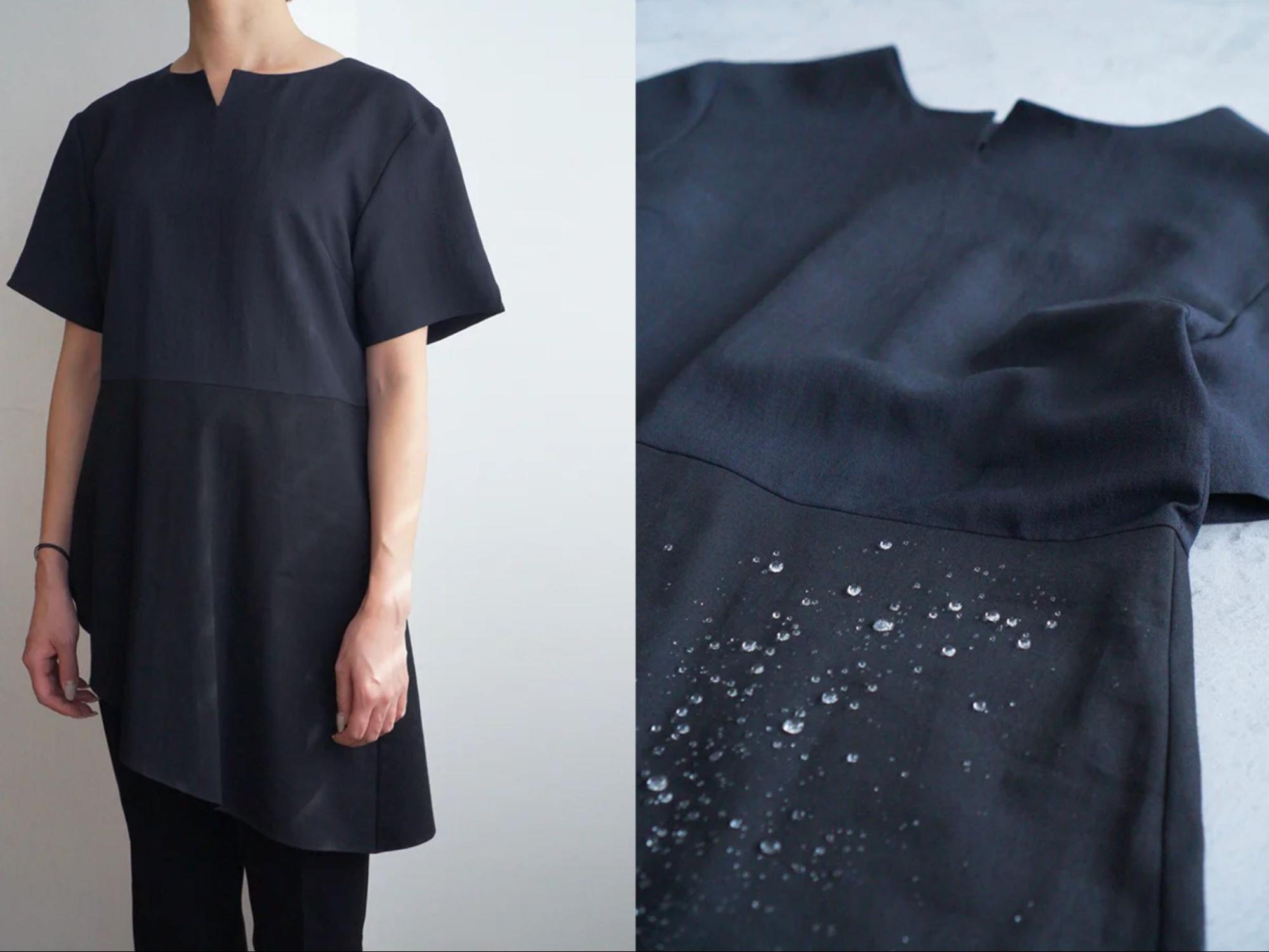 黒いユニフォームを着用した女性スタッフと、撥水している制服の写真